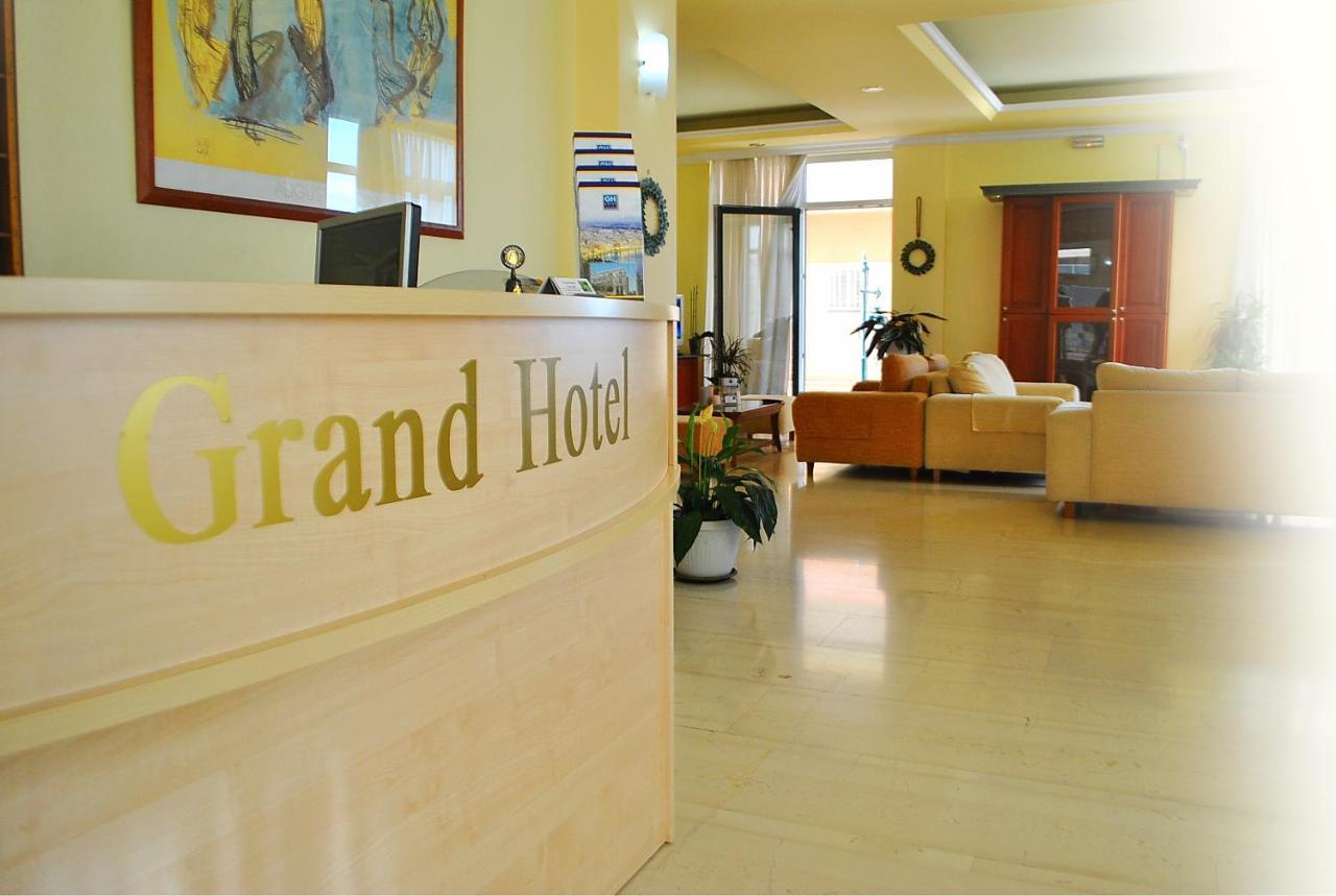 Grand Hotel Loutraki Esterno foto
