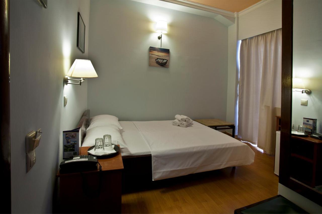 Grand Hotel Loutraki Esterno foto